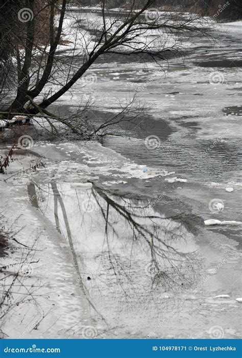 Spring Thaw On The River Stock Image Image Of Frost 104978171