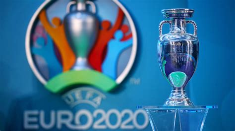 Dieser sport begeistert jedes jahr in verschiedenen turnieren und ligen die fans. Coronavirus: UEFA verschiebt Europameisterschaft auf 2021 ...