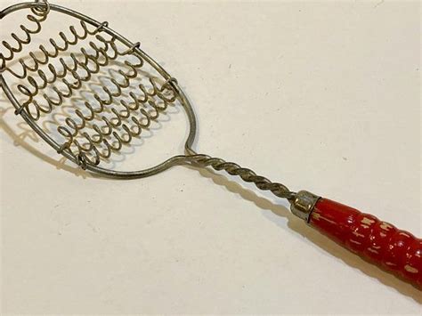 Vintage S Kitchen Utensil Coiled Wire Strainer Painted Red Wood