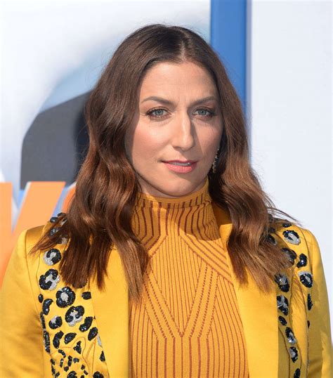 Field started her career as a dancer with her first tv role on airwolf. Chelsea Peretti: Storks LA Premiere -05 | GotCeleb