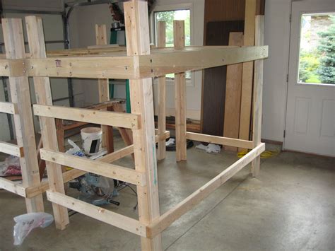 Most of us love a loft bed is a bed frame that elevates the mattress high off the floor, with a ladder that lets you climb. College Bed Loft (Twin XL) : 9 Steps (with Pictures ...