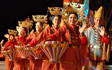 Malaysian Culture And Traditions