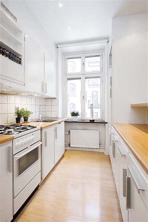 4 Ideas And Designs For A Tiny Apartment Kitchen Modern