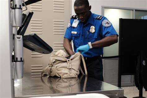 Tsa Agents Are Now Screening Your Carry On Food Eater