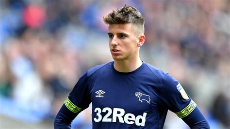 Ysn completely adored both declan and ben, his face always lit up when he spotted the two of them, and. Frank Lampard challenges Mason Mount to eclipse his ...