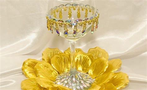 Bling Dollar Tree Wine Glass Gold Rhinestone Wedding Glasses Margarita Glass Gold Rhinestone