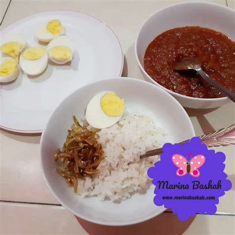Nasi lemak adalah makanan kegemaran rakyat malaysia. Resepi Nasi Lemak Paling Simple dan Mudah - MARINA BASHAH