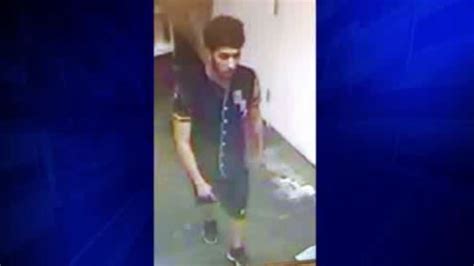 Police Searching For 2 In Miramar Cellphone Store Armed Robbery Wsvn 7news Miami News