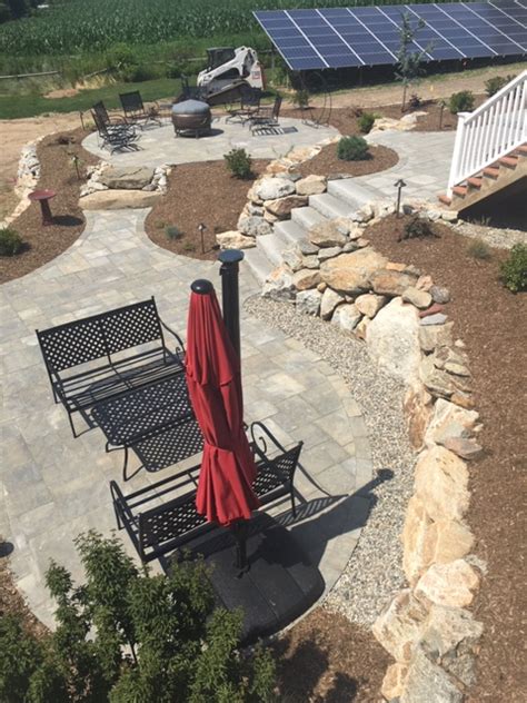 While engaging in any outdoor recreation, please remember that you must maintain a safe distance of at least 6 feet from all persons who do not reside with you. Stone Steps, Stairs & Landings in Connecticut | Outdoor Granite Stairs