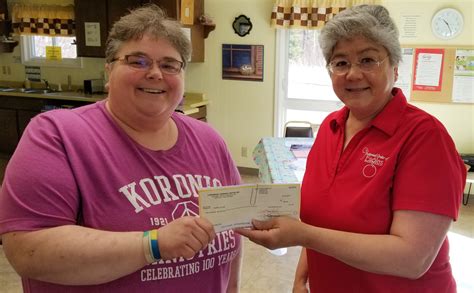 Bemidji Eagles Auxiliary 351 donates to Hope House