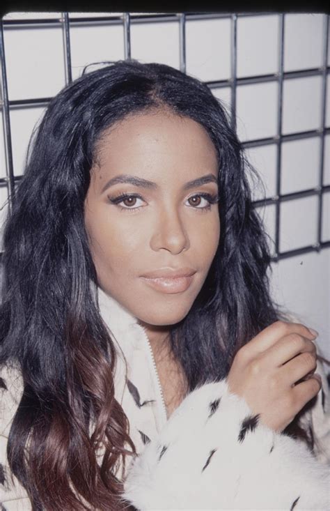 This Is How Aaliyahs Friends Fans And Loved Ones Have Remembered Her