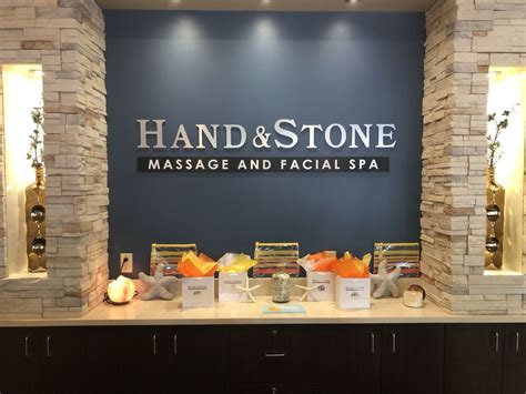 Hand And Stone Massage And Facial Spa 22 Photos And 57 Reviews Day Spas