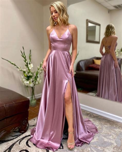 A Line V Neck Straps High Split Long Lilac Prom Dress With Pockets Sweep Train Sexy Party Dress