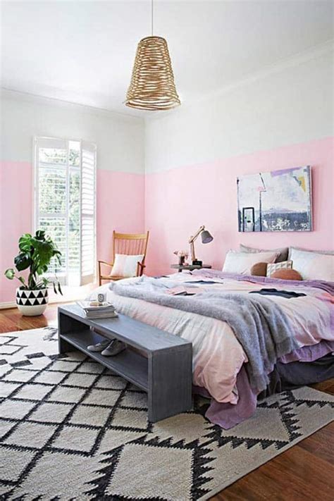 Some times ago, we have collected pictures to add your insight, choose one or more of these stunning pictures. 32 Super Cool Bedroom Decor Ideas for The Foot of the Bed ...