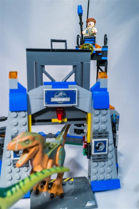 Lego 75920 Raptor Escape Lego 75920 Jurassic World Revie Flickr
