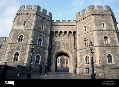 Windsor Castle King Henry Viii Gate Main Entrance Stock Photo