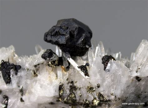 Bornite On Quartz Geokrazy Minerals