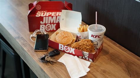 Grab kfc super jimat box for only rm9.20! KFC Kini Kembali Dengan Super Jimat Box Yang Memang Puas ...