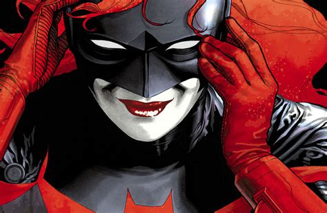 Writers Walk After Dc Alters Batwoman Storylines — Geektyrant