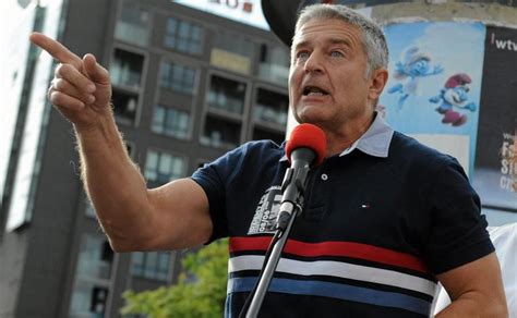 Władysław frasyniuk (born 25 november 1954 in wrocław) is a polish politician, former activist of solidarity trade union, and. Frasyniuk o Macierewiczu: Jego tchórzostwo jest ...