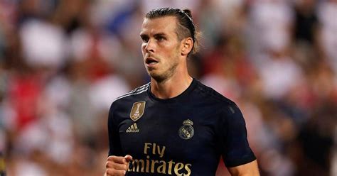 Tottenham's gareth bale is voted player of the year by his peers in the professional footballers' association and jack wilshere wins the young player award. Persönliches Opfer, das Gareth Bale bringen muss, wenn er ...