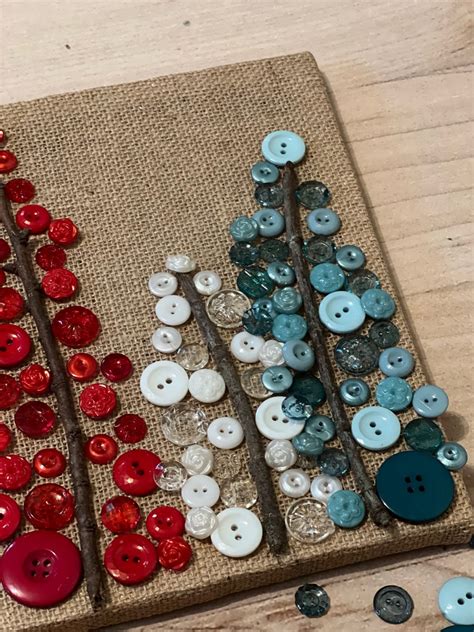 How To Make Christmas Trees With Buttons Re Fabbed