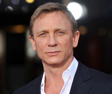 Näytä lisää sivusta james bond 007 daniel craig facebookissa. Daniel Craig Net Worth, How the James Bond Actor Lives in ...