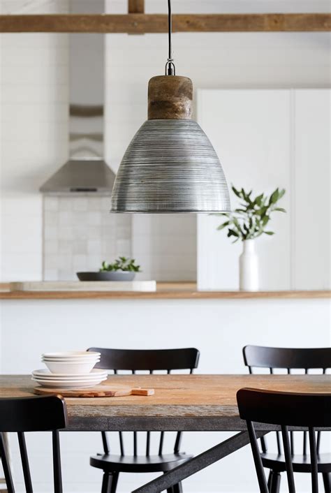 How To Choose Kitchen Pendants Making Your Home Beautiful