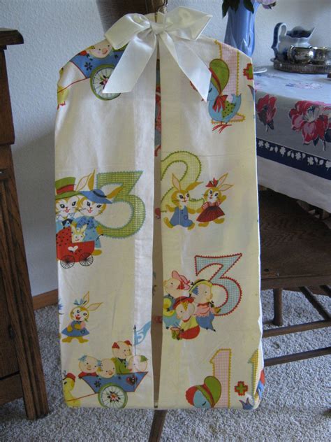 Darling Vintage Hanging Cloth Diaper Holder Nursery Baby Diaper