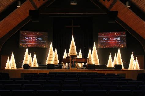 1000 Ideas About Church Stage Design On Pinterest Christmas