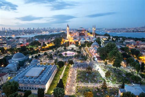 Estambul capadocia antalya troy pamukkale. Viajar a Estambul - Lonely Planet