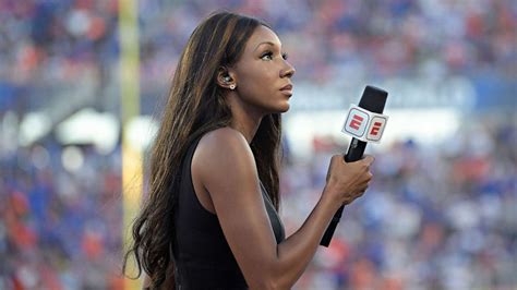 Espn Host Maria Taylor Reveals Why She Publicly Shared Racist Message