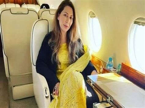 Pakistan Wealth Of Farah Khan Friend Of Imran Khan S Wife Grew Rapidly During Pti Regime