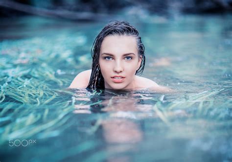 Female With Eyes Open Underwater In Swimming Pool Hoodoo Wallpaper