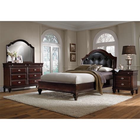 Price and other details may vary based on size and color. Manhattan 6-Piece Queen Bedroom Set - Cherry | Value City ...
