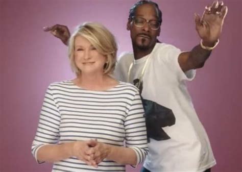 Martha Stewart And Snoop Dog Cook Up Good Tv Xavier Newswire