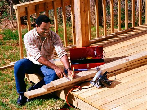 July 30, 2020 skeletoncanine 760 0 comments abc. Hiring a Deck Builder | HGTV