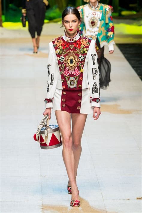 Dolce And Gabbana Spring 2017 Collection Popsugar Fashion Photo 8