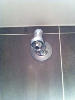 How To Change A Shower Head Pipe - How to Easily Install a New Shower Head