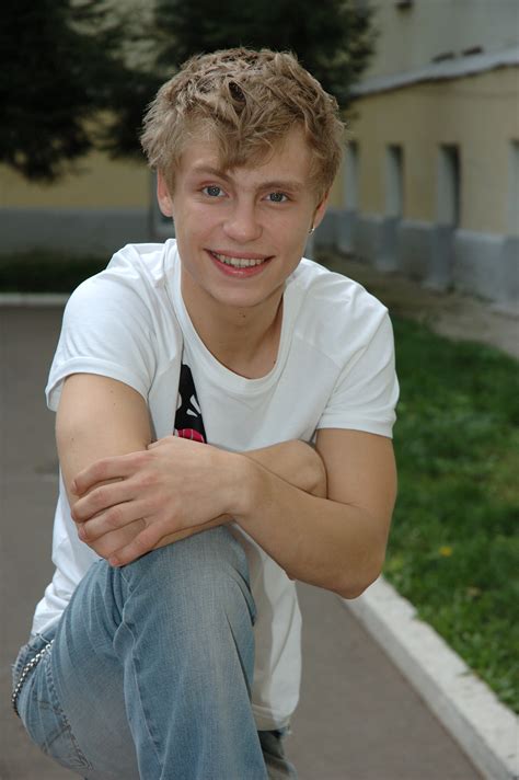 Aleksandr golovin, 25, from russia as monaco, since 2018 attacking midfield market value: Александр Головин - Досье на звезд и знаменитостей ...