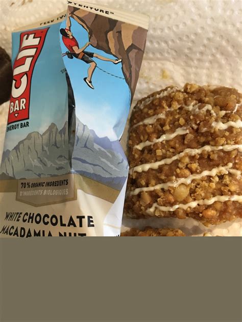 Clif Bar White Chocolate Macadamia Nut Energy Bar Reviews In Protein