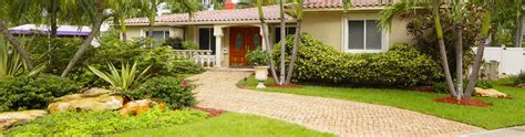 Book lawn mowing by a pro in oviedo. Do it Yourself