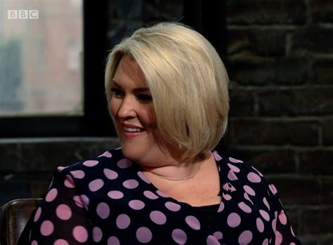 Dragons Den Newbie Sara Davies Ruffles Feathers By Stealing From