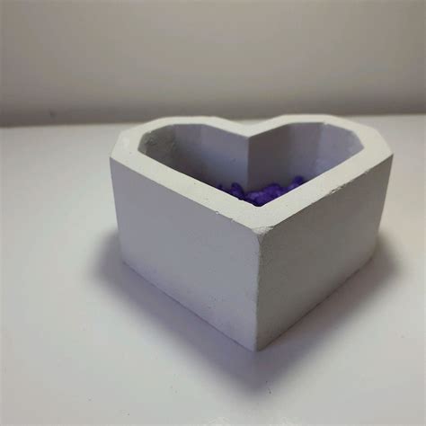molde de silicone para vaso de concreto coração elo7