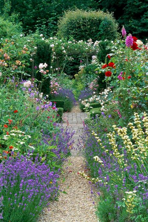 95 Beautiful Modern English Country Garden Design Ideas Page 12 Of 97