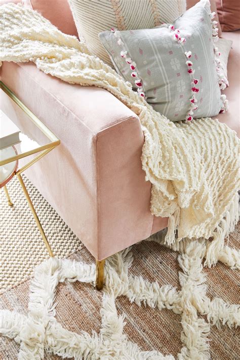 How To Layer Rugs Like A Pro Gray Malin