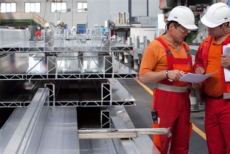 What to Look for in Aluminum Profile Manufacturers before Hiring Them?