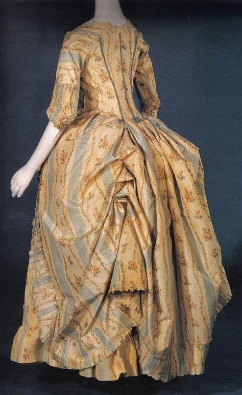 Robe A La Polonaise Ca 1780 Musée Galliera Paris 18th Century