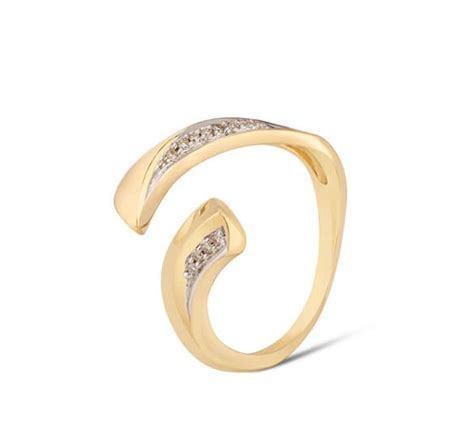 We use cookies to optimise your visit. Tanishq Diamond Ring Collection That Will Leave You Breathless