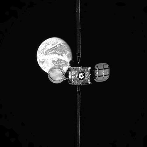 First Ever Close Up Image Of A Geosynchronous Satellite In Orbit By Mev